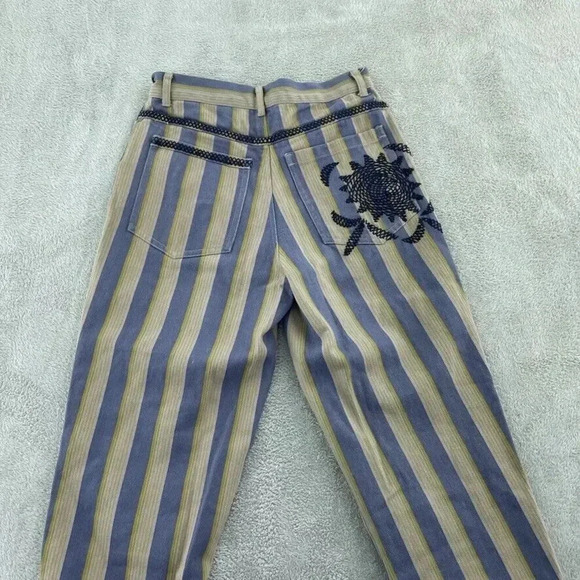 Kimchi Blue Urban Outfitters Embroidered Jeans Womens 4 Tan Blue 21 - Picture 8 of 10